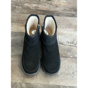UGG Palomar Sneaker Boot Black Suede Waterproof Wool Lining 1095541 Womens 8